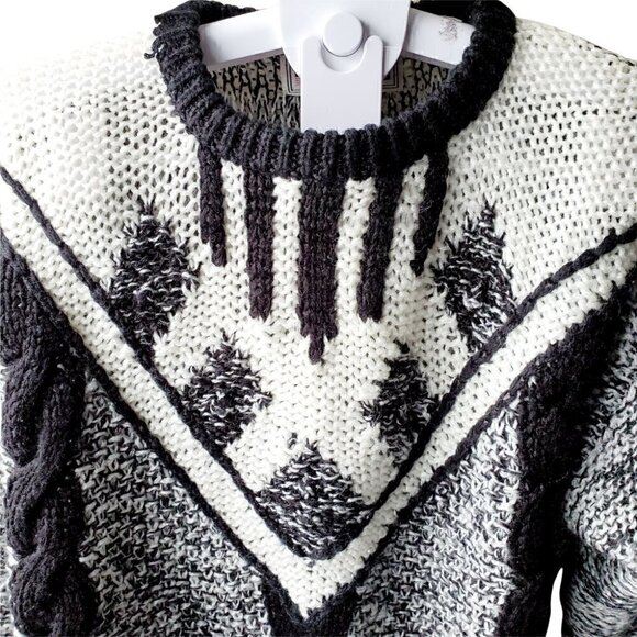 𝅺VINTAGE forum black white hand-knitted chunky Crew Neck Women's Sweater Size L - Picture 6 of 8